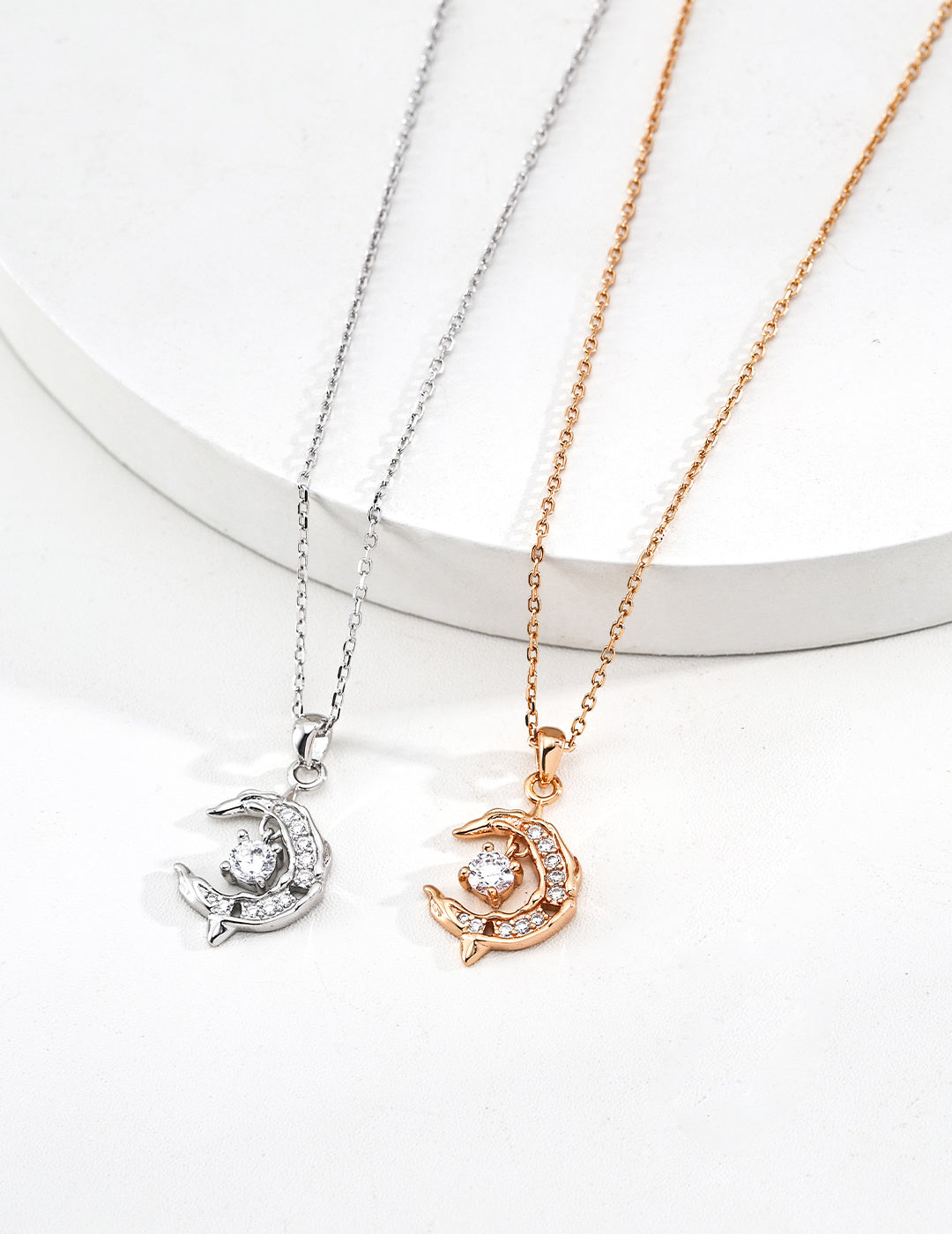 Dainty Crescent Moon Necklace