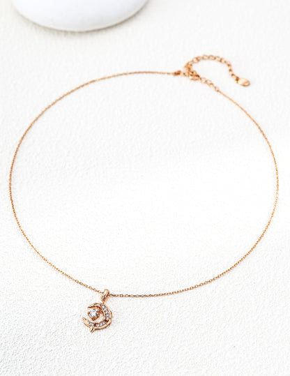 Dainty Crescent Moon Necklace