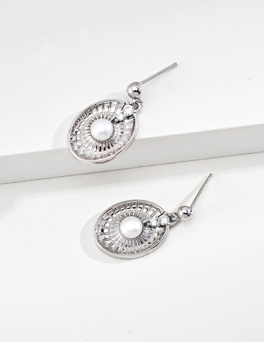 Pearl Drop Earrings with Crystal Detail