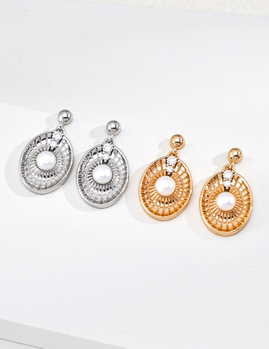 Pearl Drop Earrings with Crystal Detail