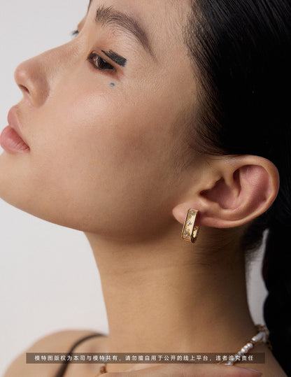 Vintage Gold Textured Hoop Earrings