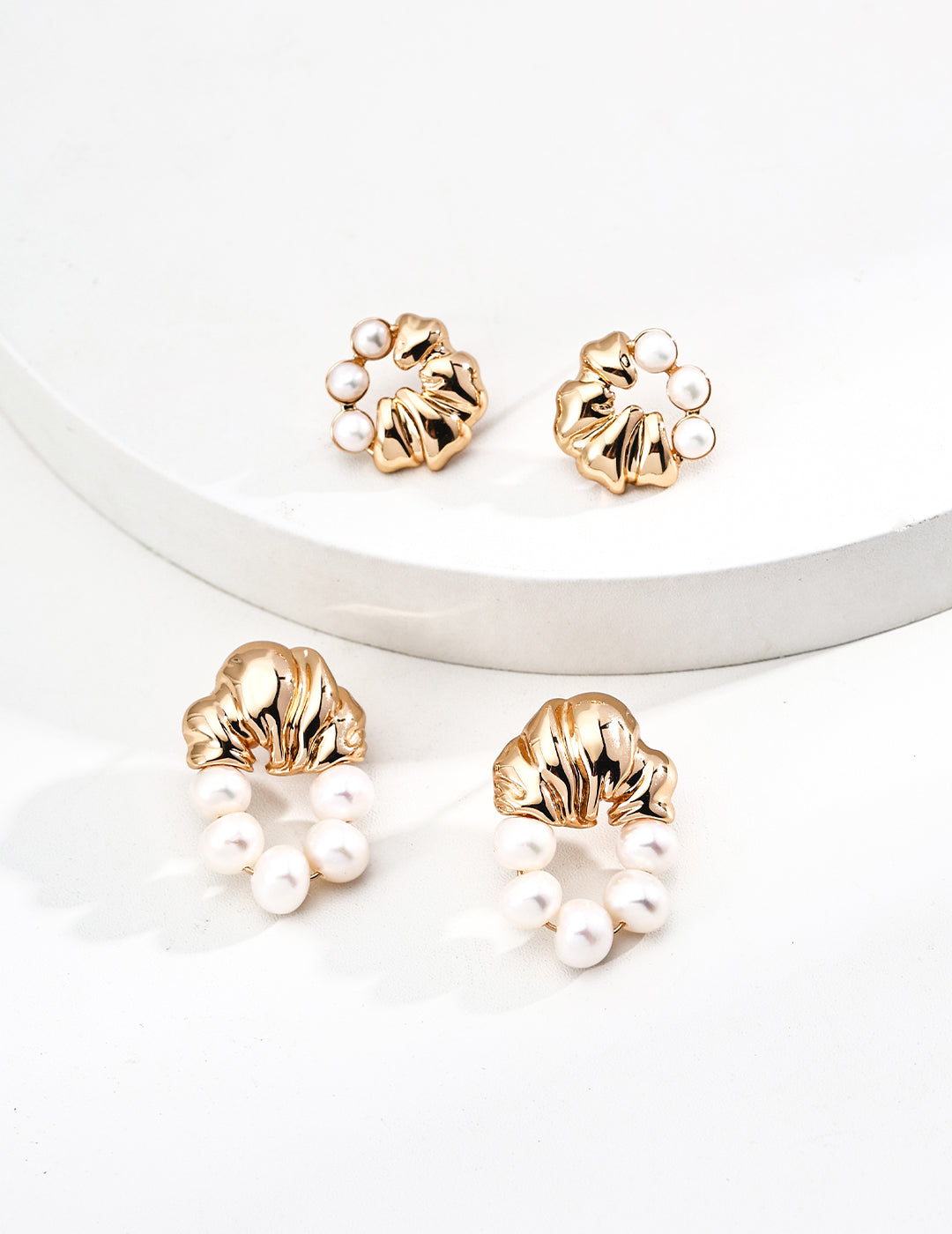 Pearl Shell Hoop Earrings
