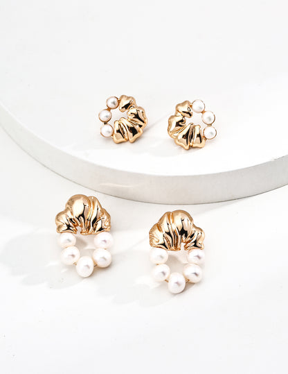 Pearl Shell Hoop Earrings