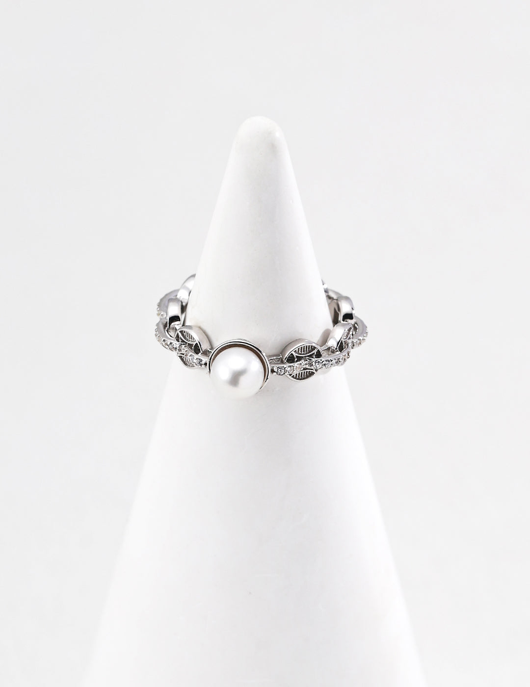 Vintage Pearl Silver Ring