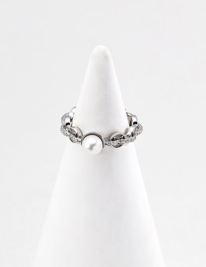 Vintage Pearl Silver Ring