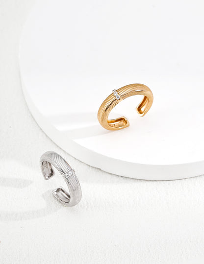 Minimal Gold Ring Collection