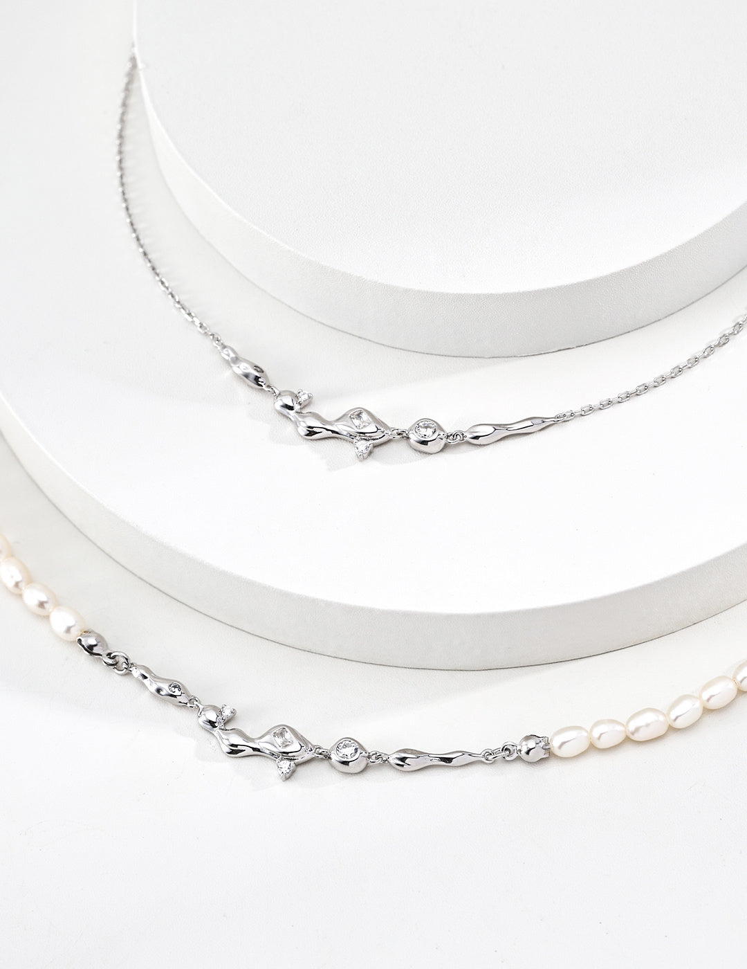 Vintage Pearl Gold Necklace