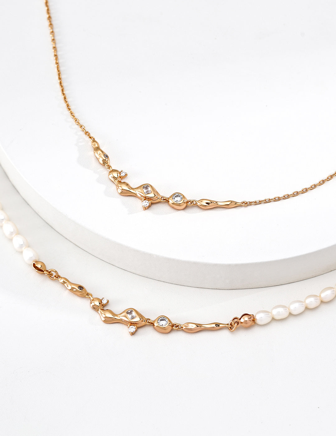 Vintage Pearl Gold Necklace