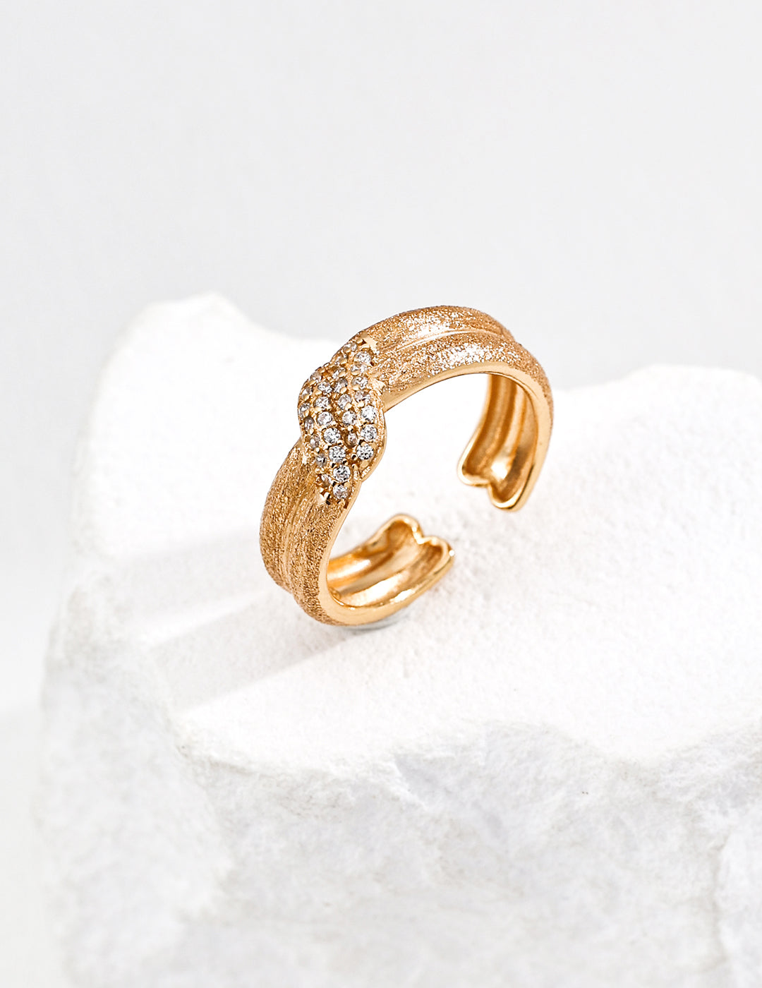 Vintage Brushed Zircon Open Ring