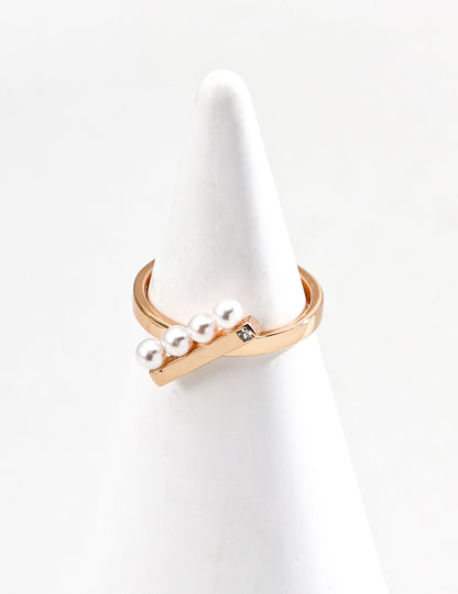 Faux Pearl Crossover Open Ring