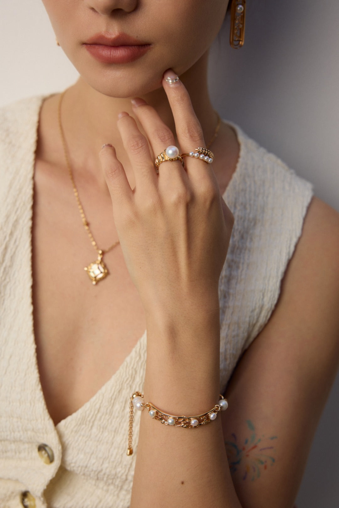 Vintage Leaf Faux Pearl Open Ring