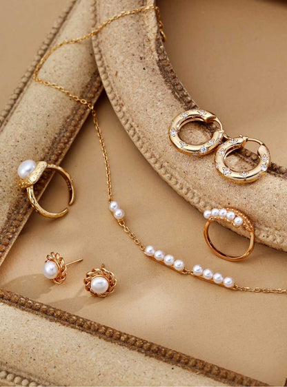 Vintage Leaf Faux Pearl Open Ring