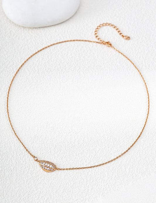 Minimal Gold Leaf Necklace