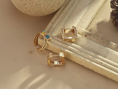 Vintage Gold Textured Hoop Earrings
