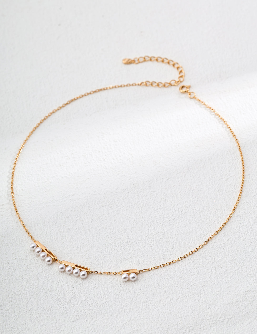 Dainty Gold Pearl Accent Necklace